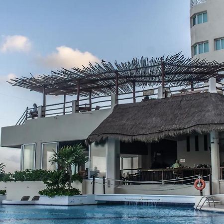 Cancun Beach&Sunrise Екстериор снимка