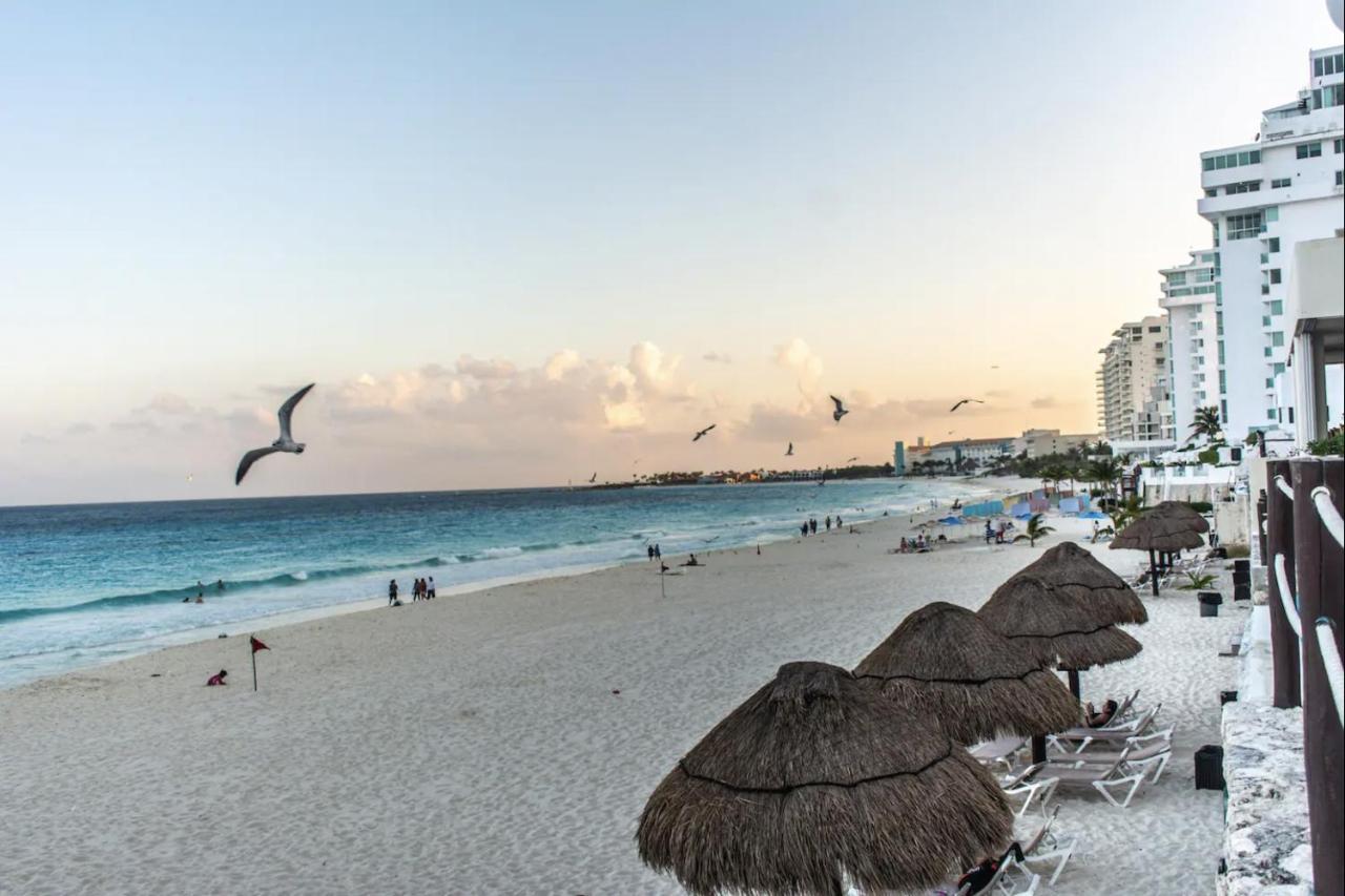 Cancun Beach&Sunrise Екстериор снимка