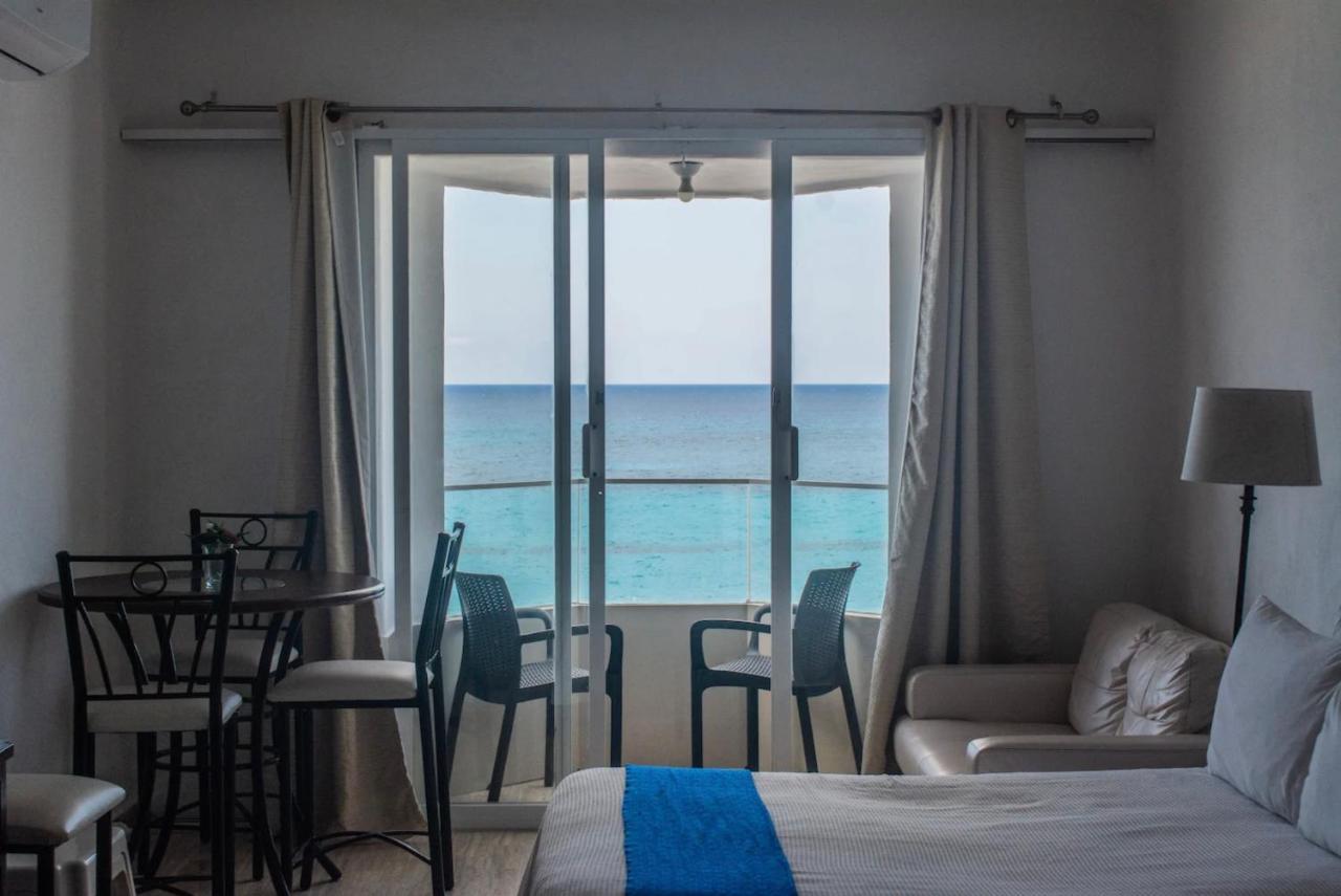 Cancun Beach&Sunrise Екстериор снимка